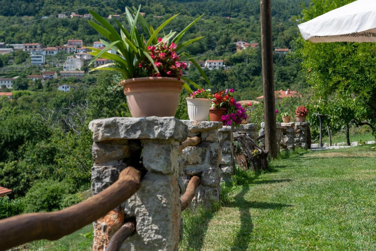 Sea View Apartment With Garden Near Opatija Veprinac Eksteriør billede